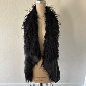 DOUBLE ZERO Womens Black Faux Fur Swing Vest $70 NEW Size Small T-Back Mobwife